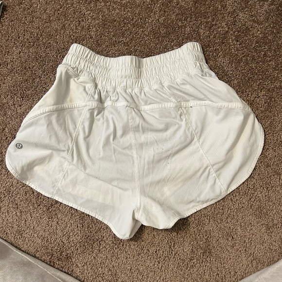 Lululemon Track That High-Rise Short 3’ - Picture 2 of 2